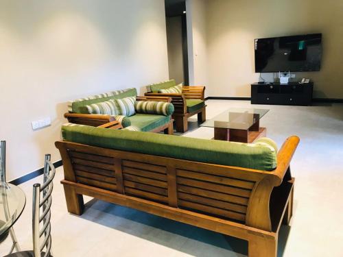 Kandy Hotel | Cozy Corner