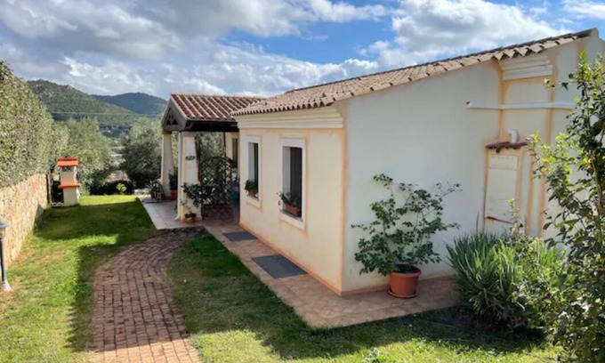 Trudda Casa | Cozy cottage close to everything