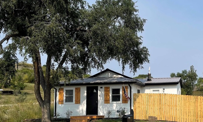 Fort Pierre Casa | Cozy Cottage centrally located in Fort Pierre