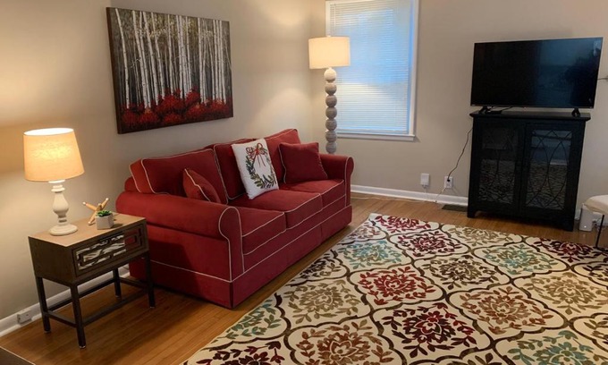 Indianapolis Casa | Cozy cottage in great location
