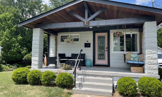 Loveland Cabaña | Cozy Cottage in Loveland