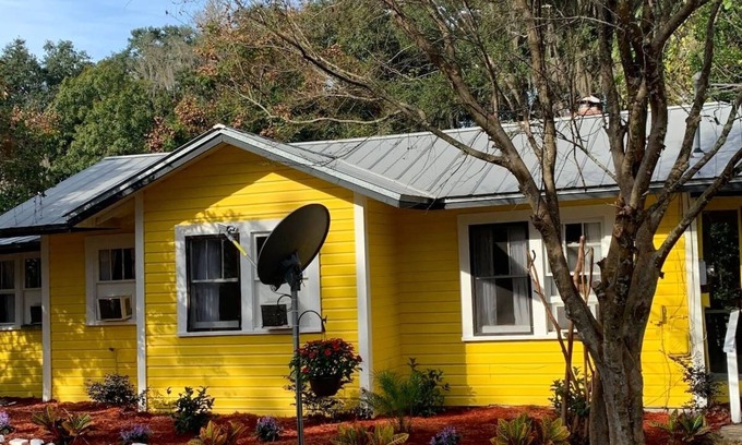 Ferndale Cabaña | Cozy cottage in the countryside of Montverde, Fl.