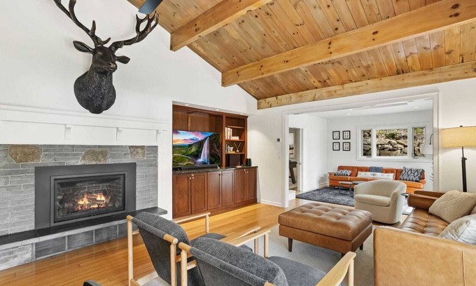 Banner Elk Cabaña | Cozy Cottage in the Heart of Blue Ridge Mountains