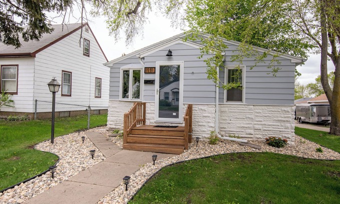Sioux Falls Casa | Cozy Cottage in the city with 2 bedrooms close to Downtown