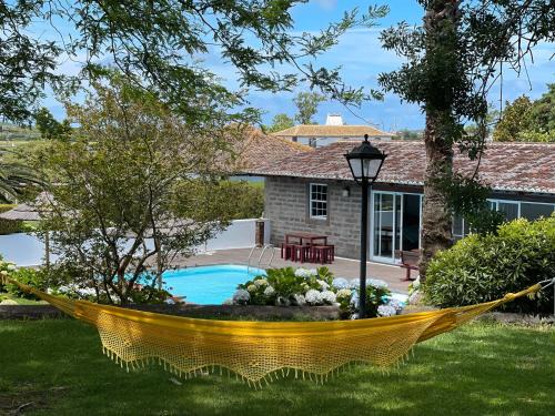 Praia da Vitoria Casa | Cozy Cottage