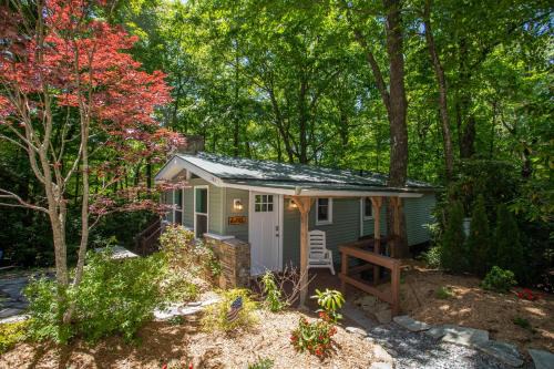 Boone Casa | Cozy Cottage