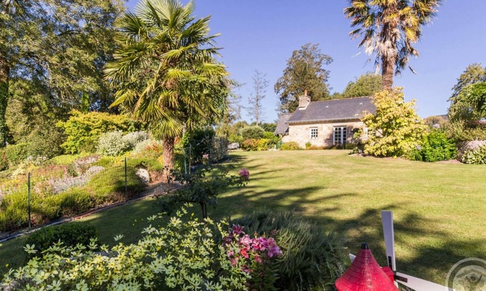 Sainte-Cecile Cabaña | Casa independiente con jardín, terraza y cerca de Villedieu les Poêles