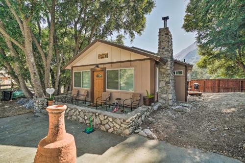 Mount Baldy Casa | Cozy Cottage with Grill - 5 Mi to Mt Baldy Resort!