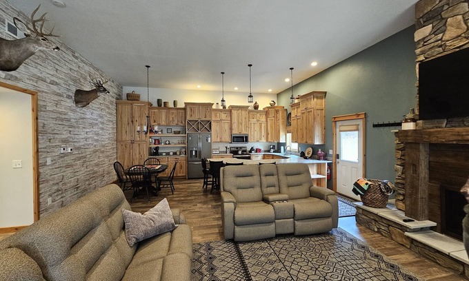 Sparta Cabina | Cozy country get away. Nestled in the driftless region of Wisconsin.