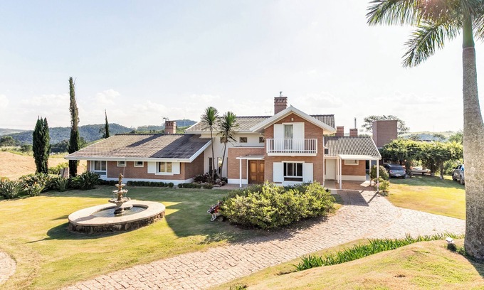 Campinas Cabaña | Cozy Country House 25 Guests Gated Community Beach Tennis