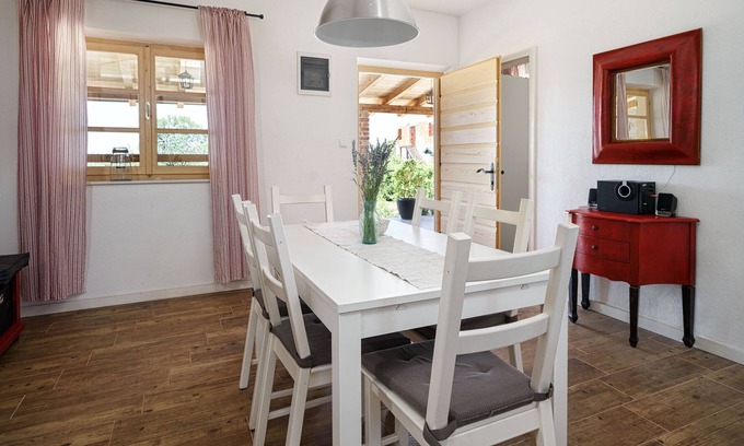 Ladevci Casa | Cozy country house with a hot tub