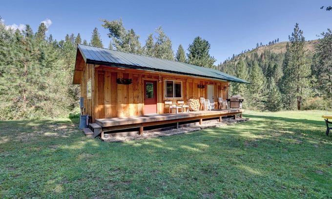 Boise Cabina | Cozy Countryside Cabin in Robie Creek Park!