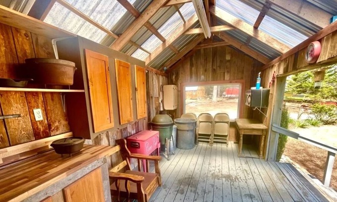 Pickens Casa | Cozy Cub Hideaway
