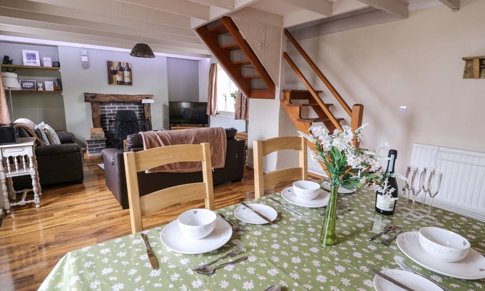 Llandysul Cabaña | Cozy Cwtch Cottage