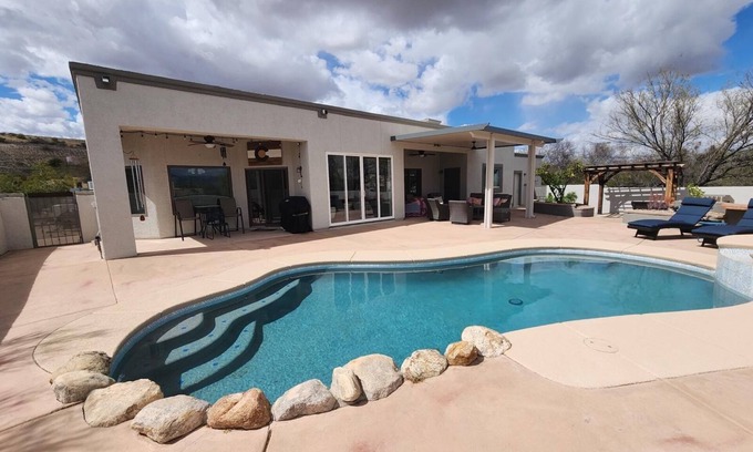 Sahuarita Casa | Cozy desert oasis 3-bedroom house with AC, WiFi in beautiful Sahuarita