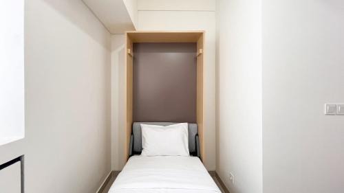 Makassar Apartamento | Cozy Designed Studio (No Kitchen) Bandaraya - Tallasa City Makassar Apartment By Travelio