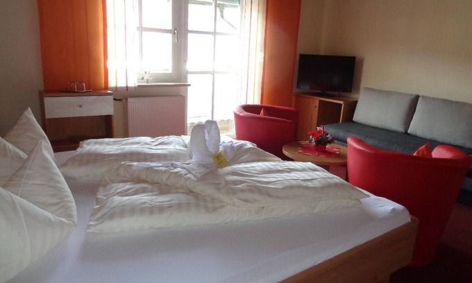 Rinchnach Apartamento | Cozy double room (25 sqm) for 2 persons with balcony