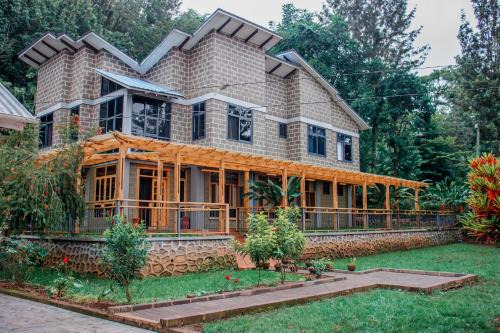 Marangu Cama Y Desayuno | Cozy Double room, Breakfast, Mountain view in Marangu
