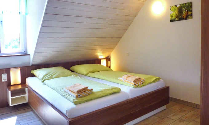Volkach Apartamento | Cozy double room surrounded by vineyards
