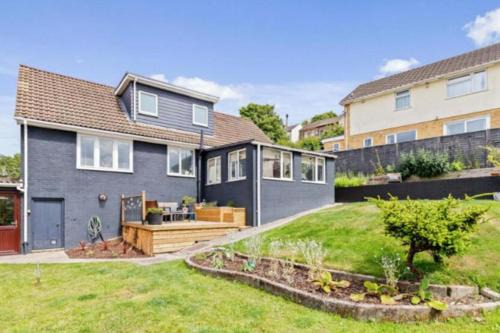 Dover Casa | Cozy Dover House with 4 Bedrooms