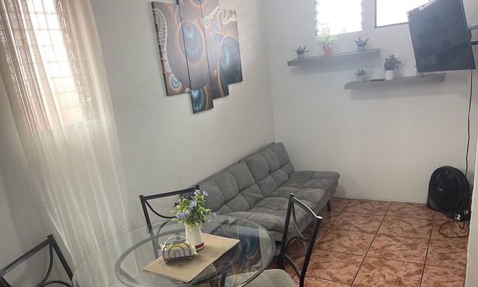 Carmen Apartamento | Cozy Downtown Alajuela / 5min from Airport