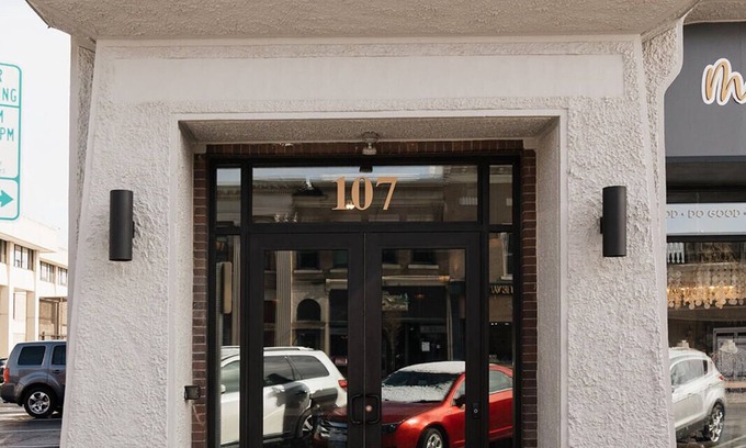 Troy Apartamento | Cozy Downtown Gem ~ Sleeps 10