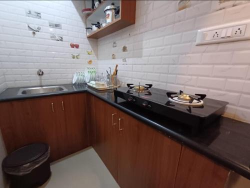 Kalaburagi Apartamento | Cozy Downtown Hideaway