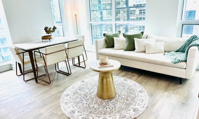 Fashion District Apartamento | Cozy & Elegant Downtown Condo