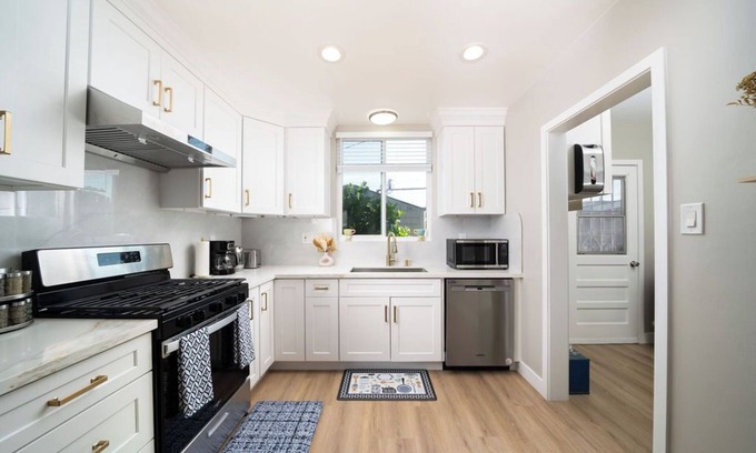 La Mirada Casa | Cozy Entire Home - Your Perfect California Getaway