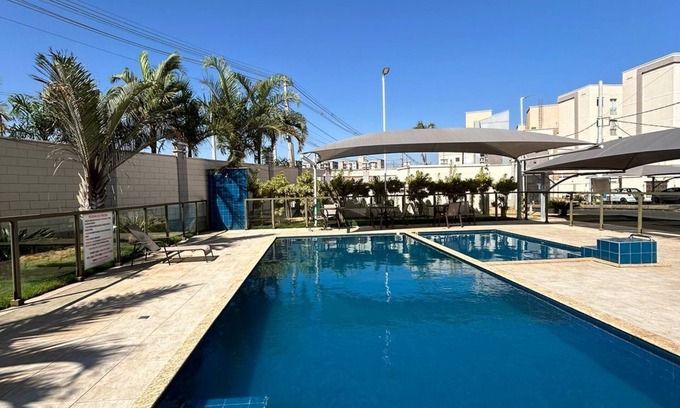 Residencial Integracao Apartamento | Cozy, equipped apartment near Parque do Sabiá and airport 4th floor