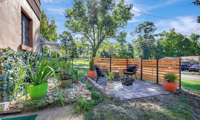 East Ridge Apartamento | Cozy extra-large studio in charming Chattanooga