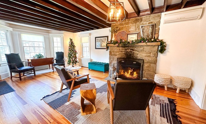 Skytop Casa | Cozy Family Cottage on Skytop Lodge Property