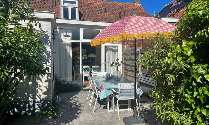 Koudekerke Casa | Cozy family house, near the beach, located on the village square in Koudekerke