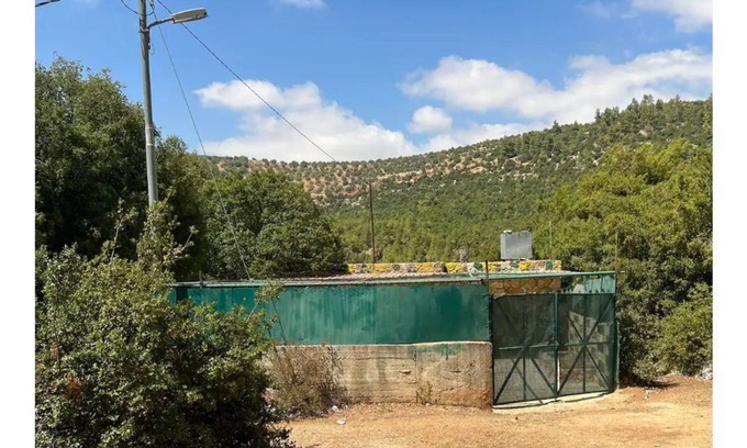Suwailih Otro | Cozy Farm House Near Abu Mahmoud Rock Clift