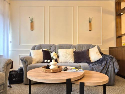 Bischofsgruen Apartamento | Cozy Farmhouse mit Terasse - 5min zum Waldweg
