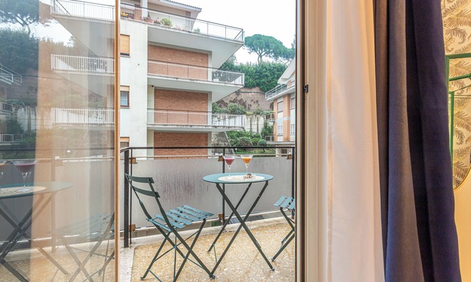 Zona V Tor San Giovanni Apartamento | Cozy flat near Vatican