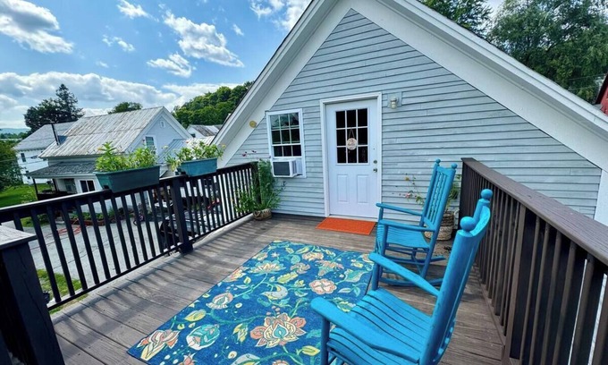 Bradford Apartamento | Cozy, furnished apartment for short-mid term stays