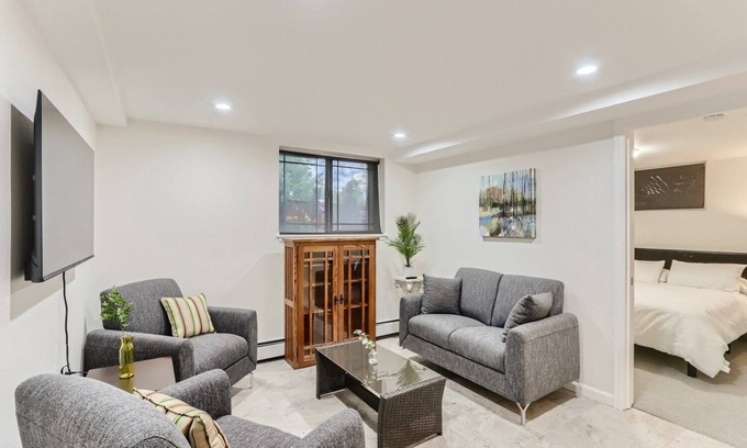 Interurban Park Apartamento | Cozy Garden-Lvl Boulder Retreat-Amazing Views!