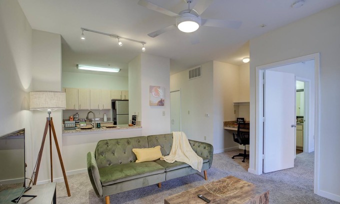 New Pathways Apartamento | Cozy, Gated Memphis Boho Retreat in MED District