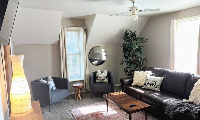 Spearfish Apartamento | Cozy Getaway at Orchard Creek Cottages