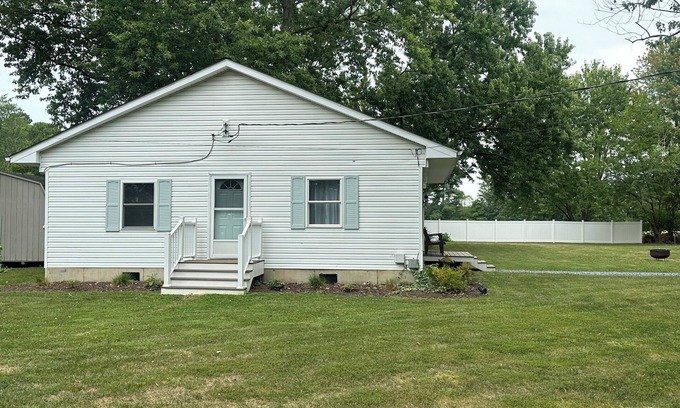 Wittman Casa | Cozy getaway! Centrally located between St. Michaels and Tilghman Island