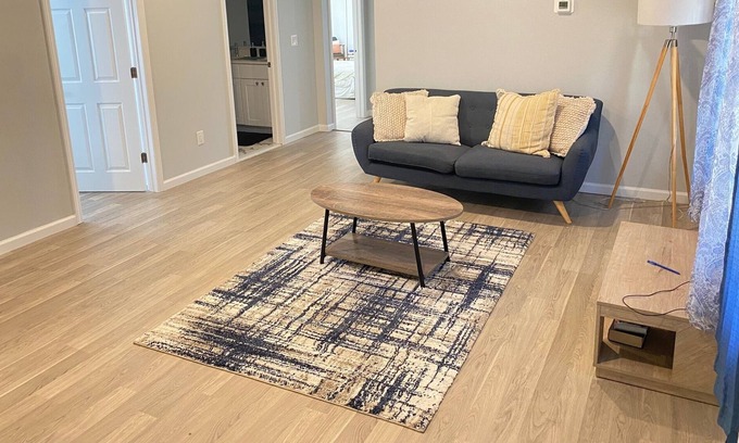 Ringwood Casa | Cozy getaway near State Park (Pet-Friendly!)