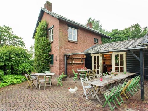 Lage Mierde Casa | Cozy group house in Reusel in a natural environment