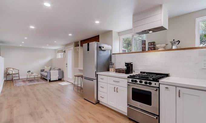 Walnut Creek Casa | Cozy Guest Suite, Huge Resort-like Yard with Pool