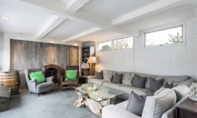 Napeague Casa | Cozy Hamptons Beach House 1 Block from the Beach!