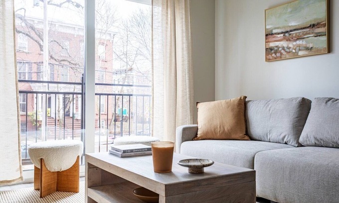 Mill River Apartamento | Cozy Haven Near Yale|Wooster Square|Washer/Dryer