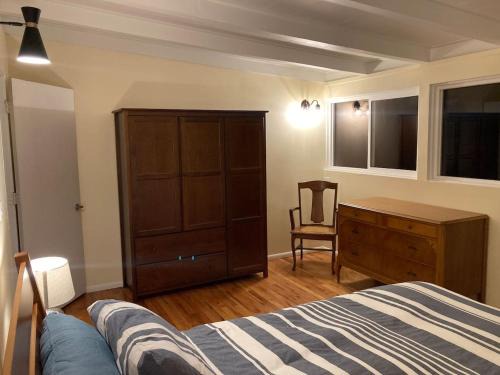 Eureka Casa | Cozy Hideaway and Hot Tub. Pet Friendly.