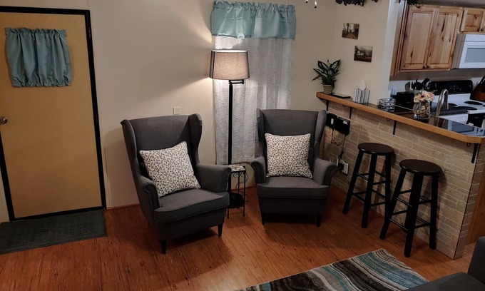 Salem Casa | Acogedor escondite, alquiler de casas de campo Tanyard, LLC