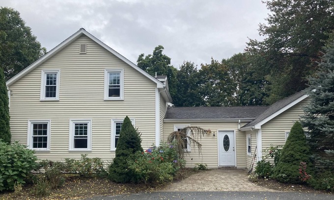 Coventry Casa | Cozy Historical Home Close to Downtown East Greenwich