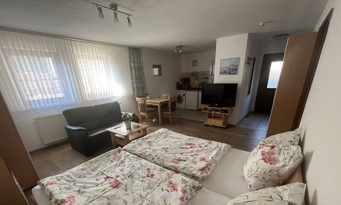 Hirschau Apartamento | Cozy holiday apartment in Tübingen-Hirschau